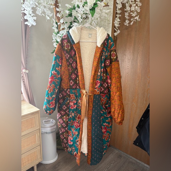 Sundance RARE Linnea Boho Multicolor Floral Quilted Robe - Picture 2 of 6